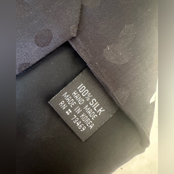 Addiction 100% solo Dalmatian puppy neck tie - Picture 3 of 3